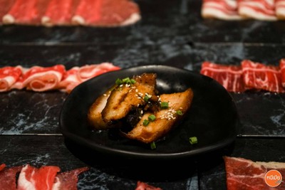 อาหาร หรือ เครื่องดื่ม