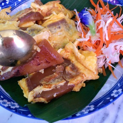 ขนมเข่งชุบไข่ทอด