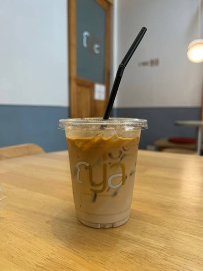 ญ่าคาเฟ่ coffee & desserts phitsanulok