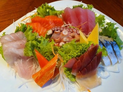 อาหาร หรือ เครื่องดื่ม