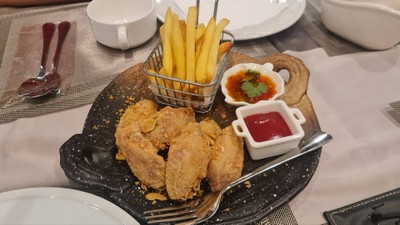 ปีกไก่ทอด