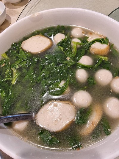 อาหาร หรือ เครื่องดื่ม