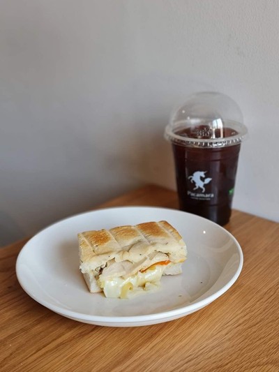 Chicken & Fresh Mozzarella with Rosemarry Focaccia