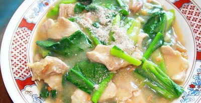 ราดหน้าเส้นใหญ่