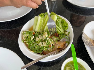 คอหมูมะนาว