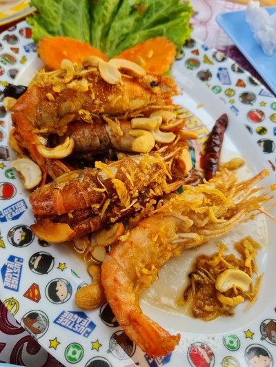 กุ้งทอดซอสมะขาม