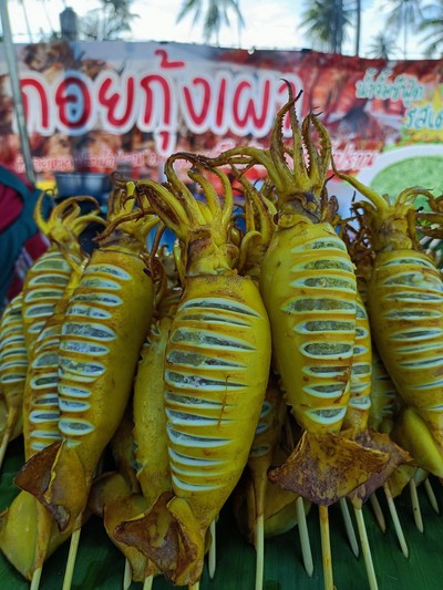 หมึกไข่ L