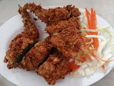 ปีกไก่ยัดไส้