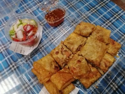 โรตีมะตะบะเนื้อ (Mataba Roti with Beef)