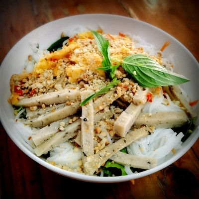 ขนมจีนทรงเครื่อง