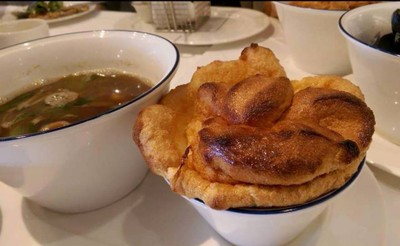 ข้าวไข่เจียวฟูเนื้อปู