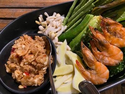 น้ำพริกกุ้งเสียบ