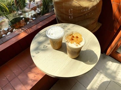 Chapter 9 Cafe