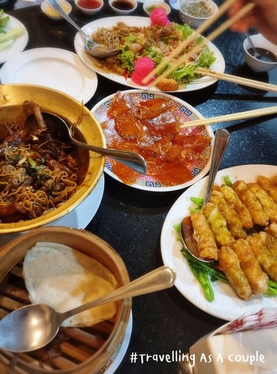 อาหาร หรือ เครื่องดื่ม