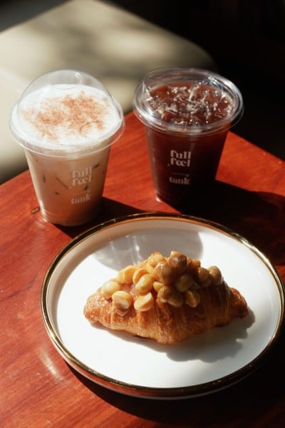 อาหาร หรือ เครื่องดื่ม