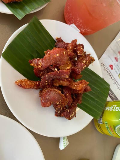 หมูแดดเดียวทอด