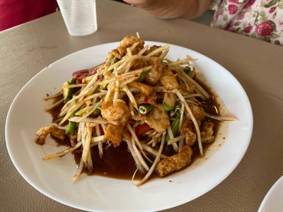 ตำแคปหมู