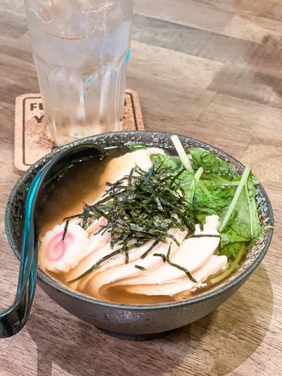 อุด้งอกไก่