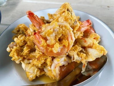 บ้านครูส่วน by ปลา