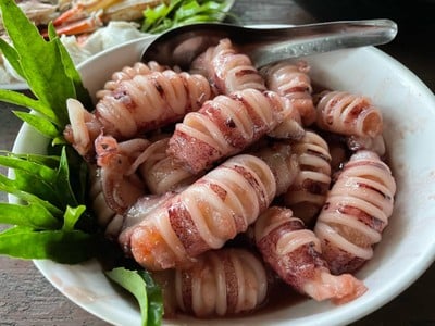 ปลาหมึกไข่ต้มหวาน