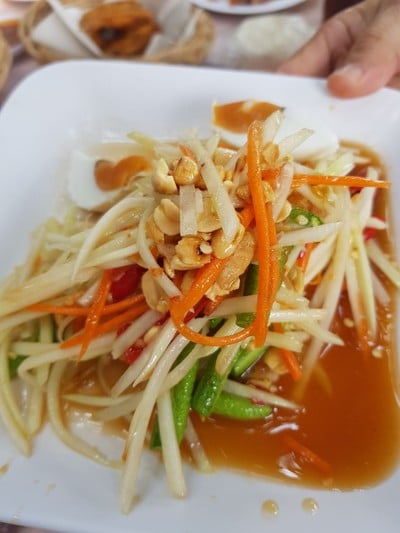 ตำไทยไข่เค็ม