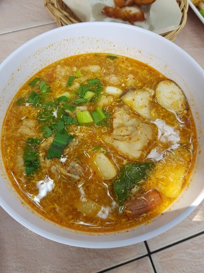 ต้มแซ่บกระดูกอ่อน