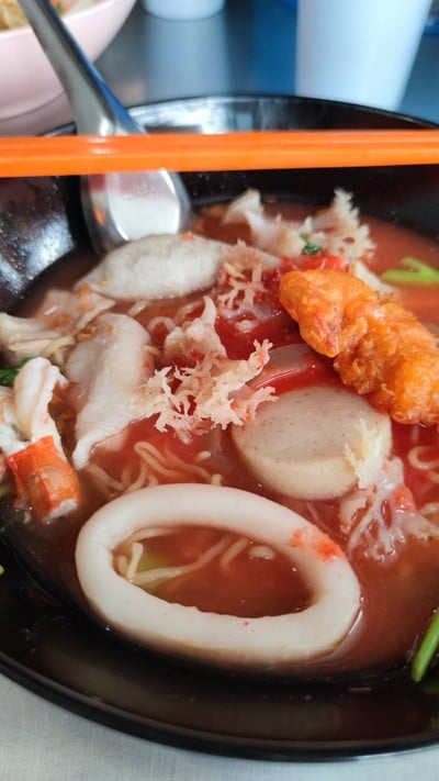 เย็นตาโฟโต้คลื่น(ทะเล)