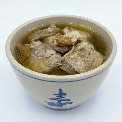 ซีกโครงหมูตุ๋นยาจีน