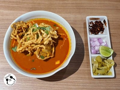 ข้าวซอยไก่