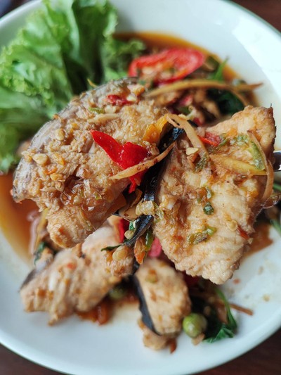 ปลาคังผัดฉ่า