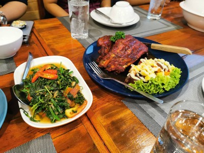 ผัดกระเฉด