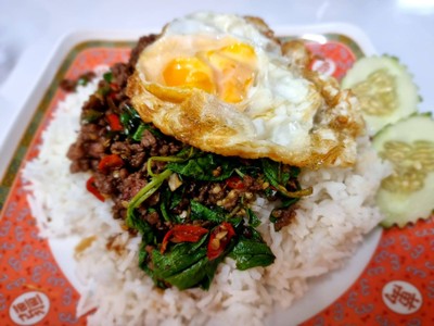 อาหาร หรือ เครื่องดื่ม