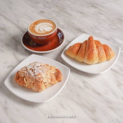 Raya Restaurant & wine bistro / Raya Coffee