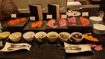 บุฟเฟ่มื้อค่ำ