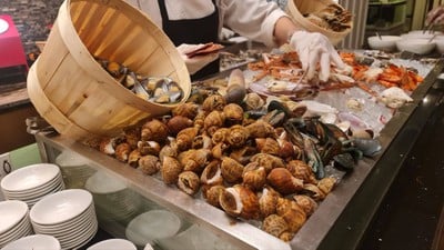 บุฟเฟ่มื้อค่ำ