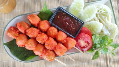 ลูกชิ้นทอด 3 ไม้