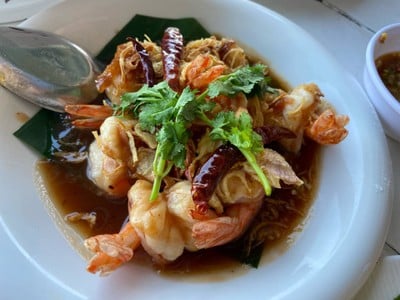 ร้านอาหารบ้านเพื่อนทะเล สัตหีบ
