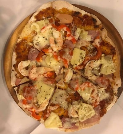 SEAFOOD PIZZA