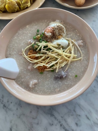 โจ๊กธรรมดาใส่ไข่