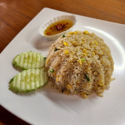 ข้าวผัดปู