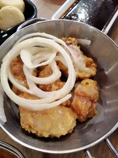 อาหาร หรือ เครื่องดื่ม