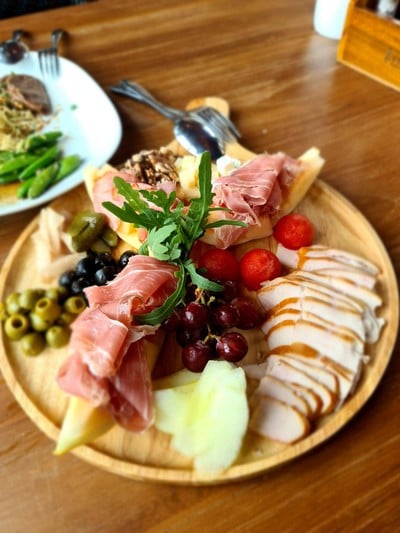 เมนูของร้าน Studer Restaurant (สตูเดอร์) The Best Steak in Khao Yai เขาใหญ่ (ถนนธนะรัชต์ กม.11)