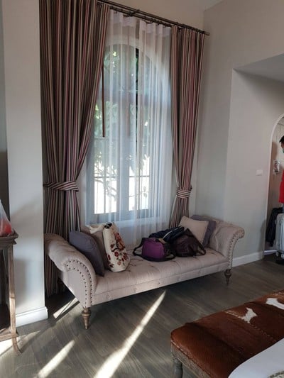 Room & Suite