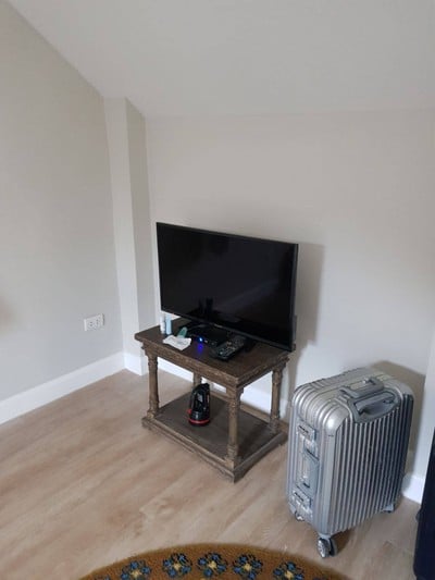 Room & Suite