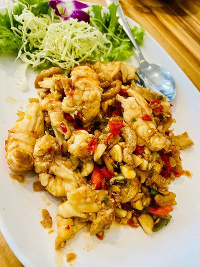 เนื้อกั้งกระดานผัดพริกเกลือ