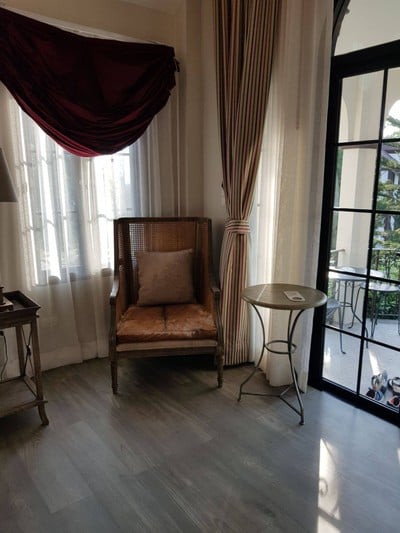 Room & Suite