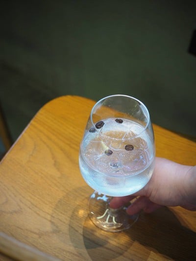 Sarnies Sourdough Charoen Krung 42/1