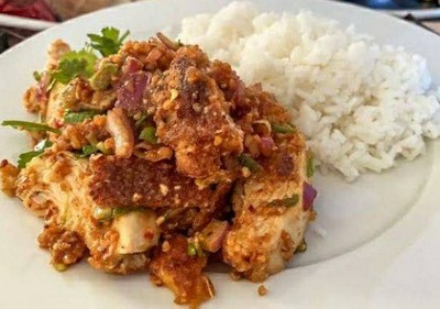 โบราณมะพร้าวคลุกน้ำตาล