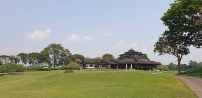 1,600 บาท รวมทุกอย่าง