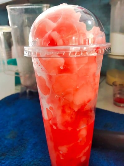 สตอเบอร์รี่ปั่น